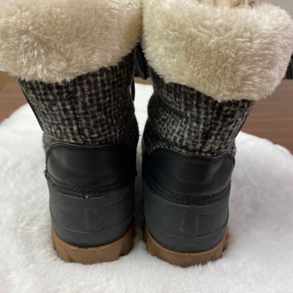 Women's Storm by Cougar Waterproof Lace-Up Boots - Cabin, size 9 - Picture 11 of 14